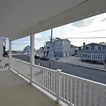 3 Bedroom 2 Bath First Floor Brant Beach Duplex